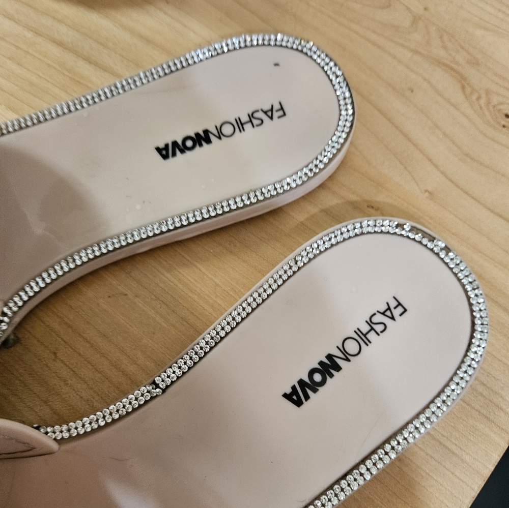 Fashion Nova Sparkly Women's Slide Sandals - Picture 2 of 5
